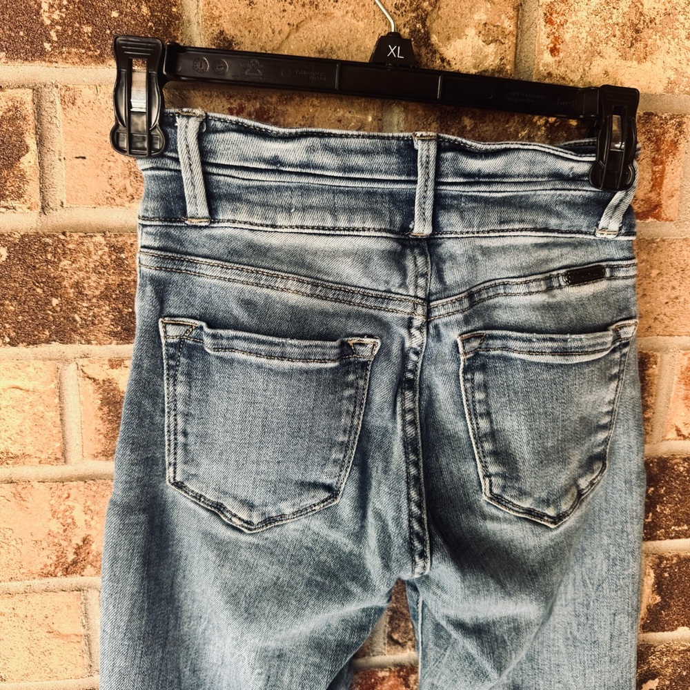 Raw hem Flare Jeans in Classic Blue - Picture 8 of 9